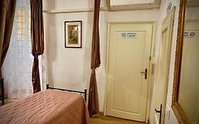Lovely And Cozy Central Apartment In The Best Position